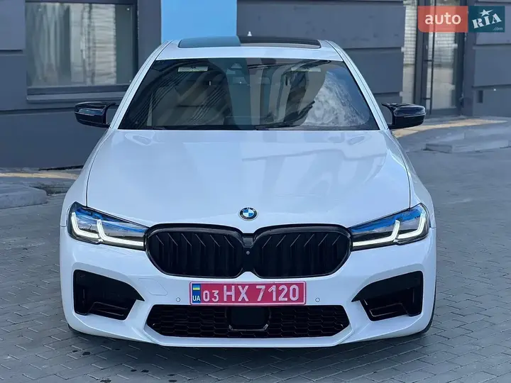 BMW 5 Series 2017 photo 3