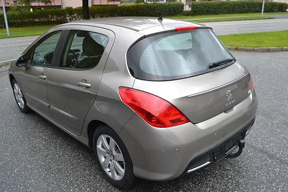 Peugeot 308 2013 photo 4