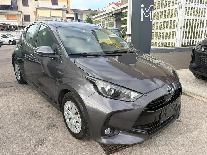 Toyota Yaris 2021 photo 3