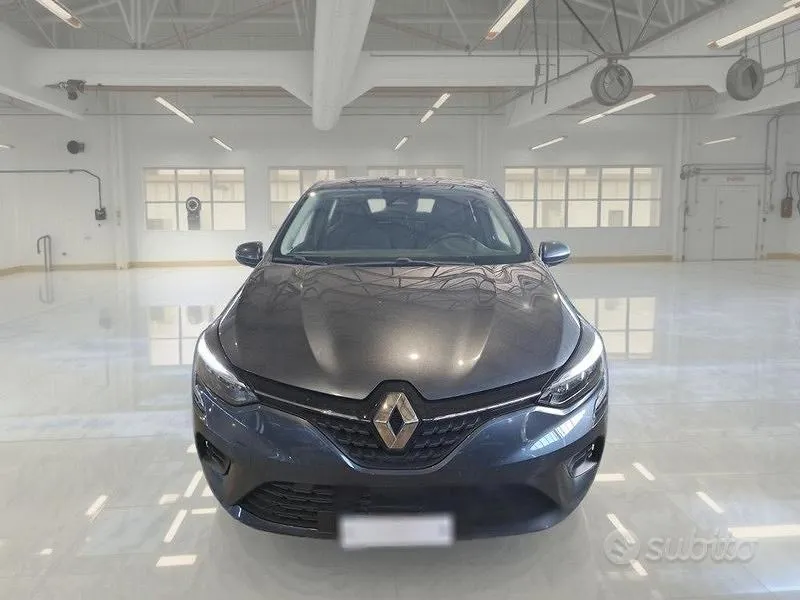 Renault Clio 2022 photo 2