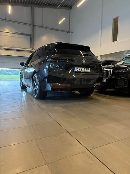 BMW Ix 2022 photo 4