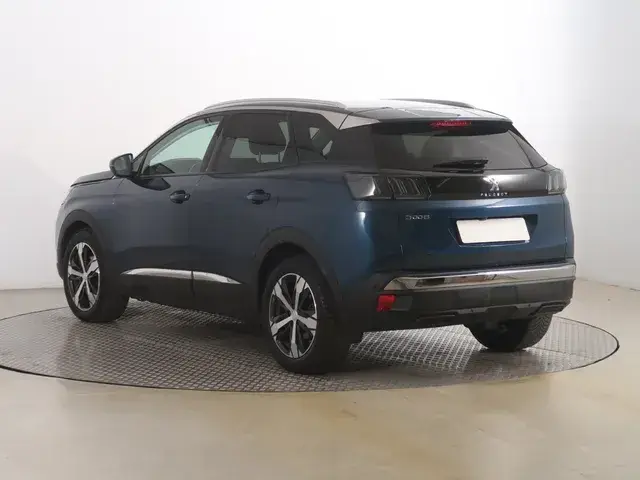 Peugeot 3008 2021 photo 3