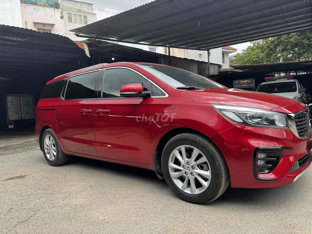 Kia Sedona 2020 photo 3