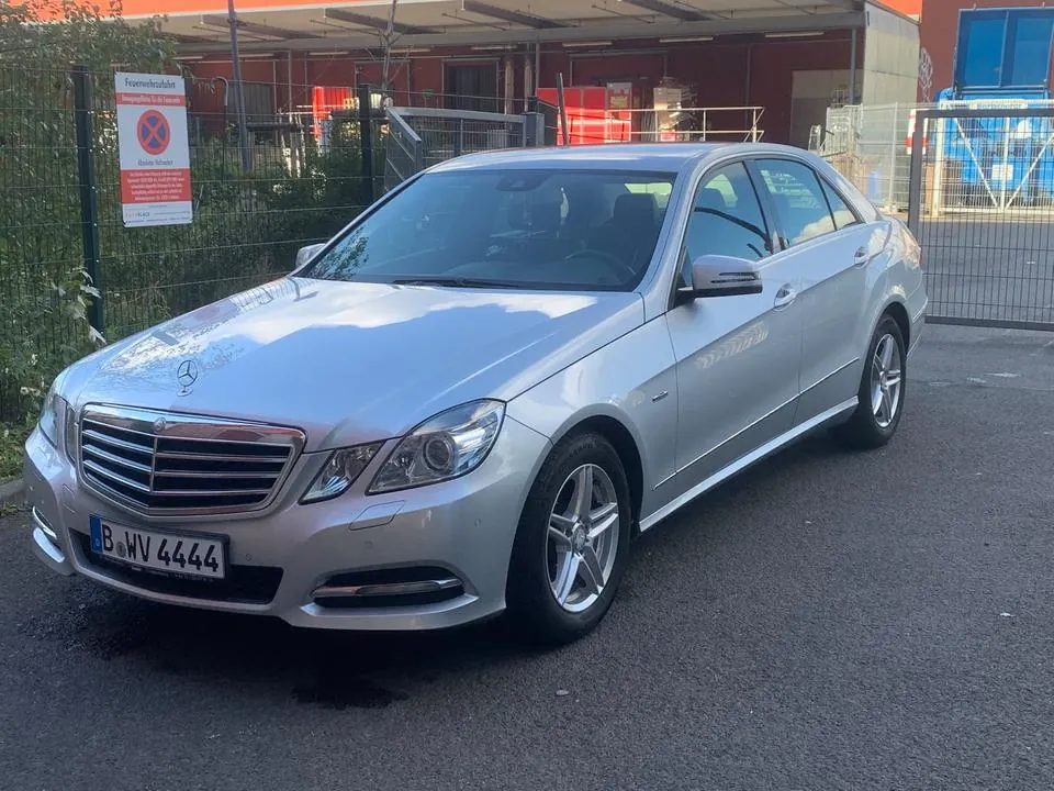 Mercedes-Benz E 220 Cdi