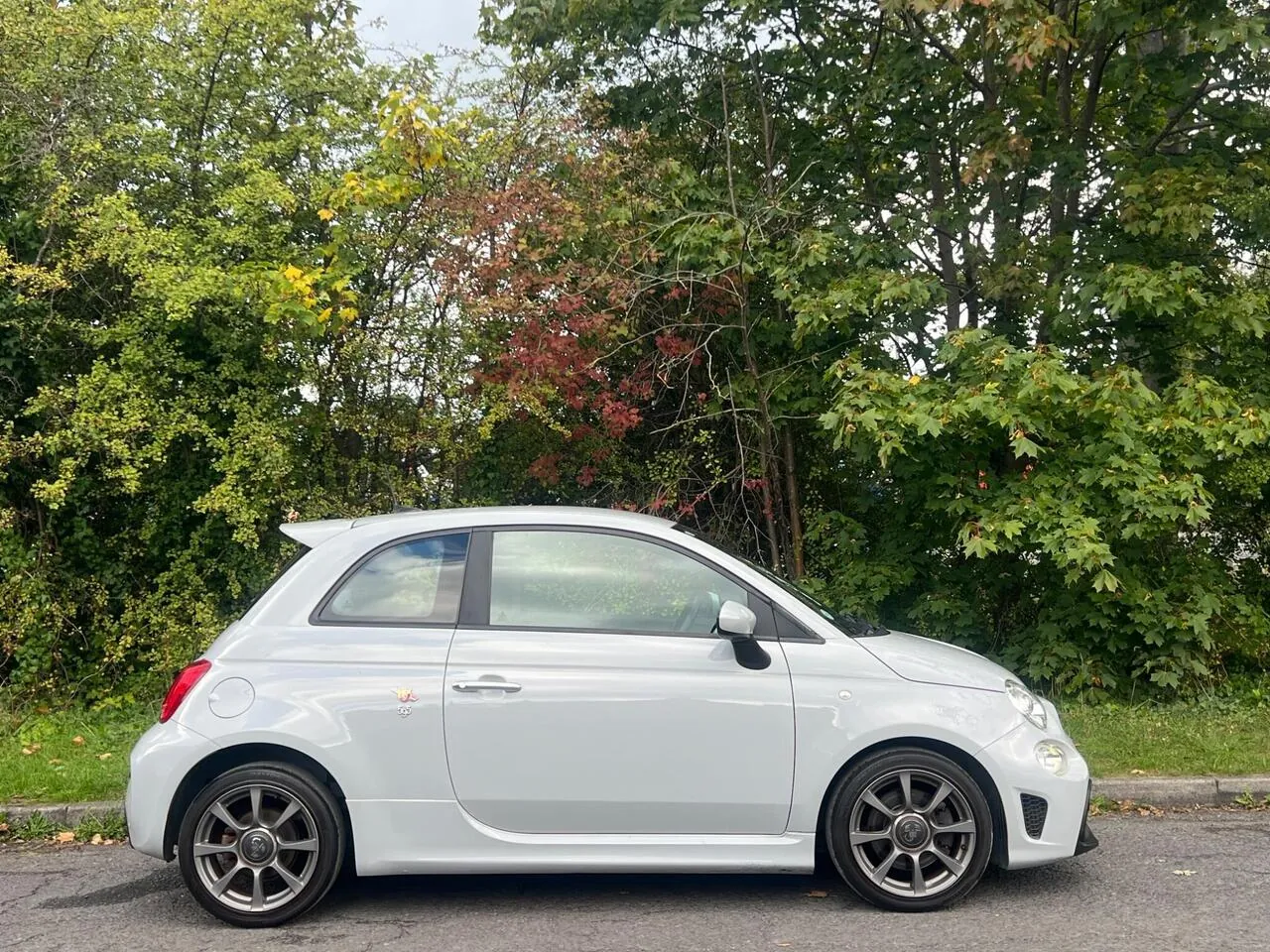 Abarth 595 2019 photo 2
