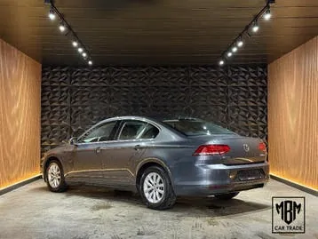 Volkswagen Passat 2016 photo 2