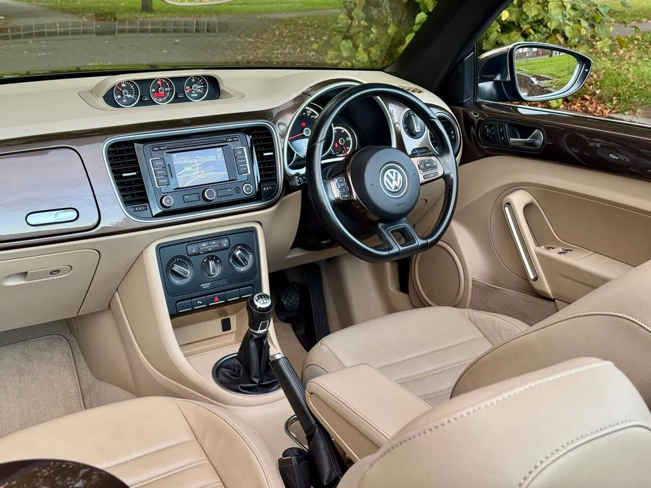 Volkswagen Beetle 2013 photo 2