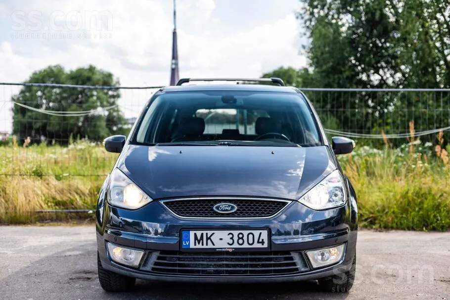 Ford Galaxy 2007 photo 3