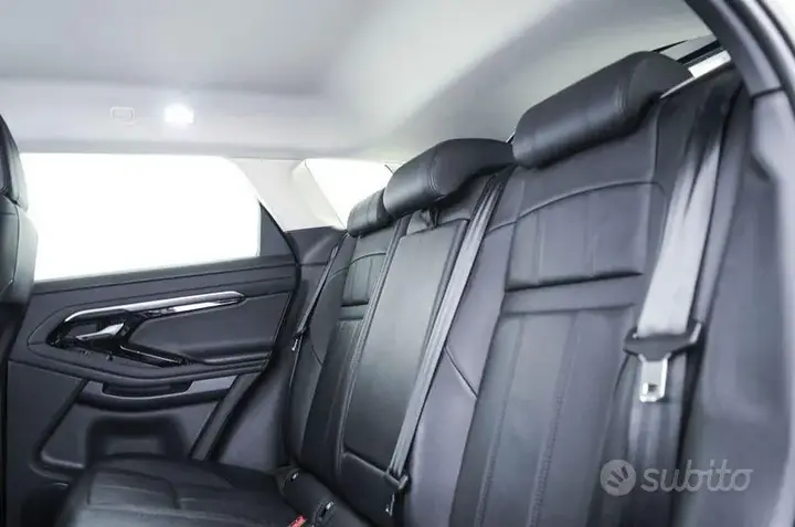 Land Rover Evoque 2020 photo 3