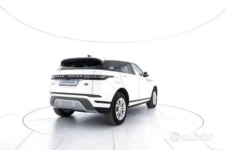 Land Rover Evoque 2020 photo 2