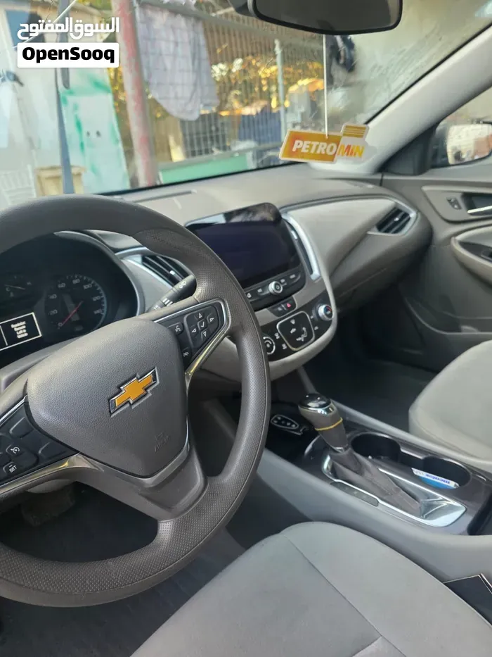 Chevrolet Malibu 2019 photo 3