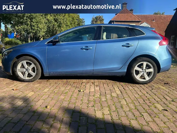 Volvo V40 2014 photo 3