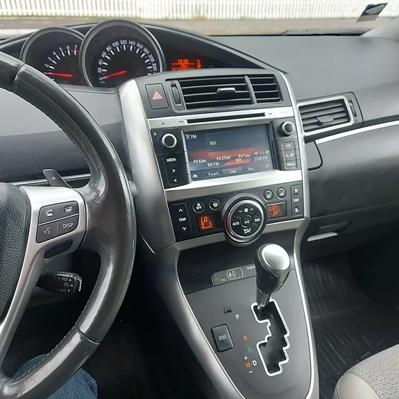 Toyota Verso 2014 photo 3