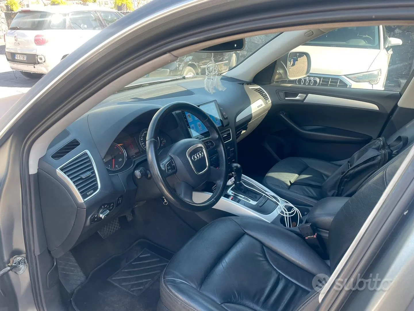 Audi Q5 2010 photo 5