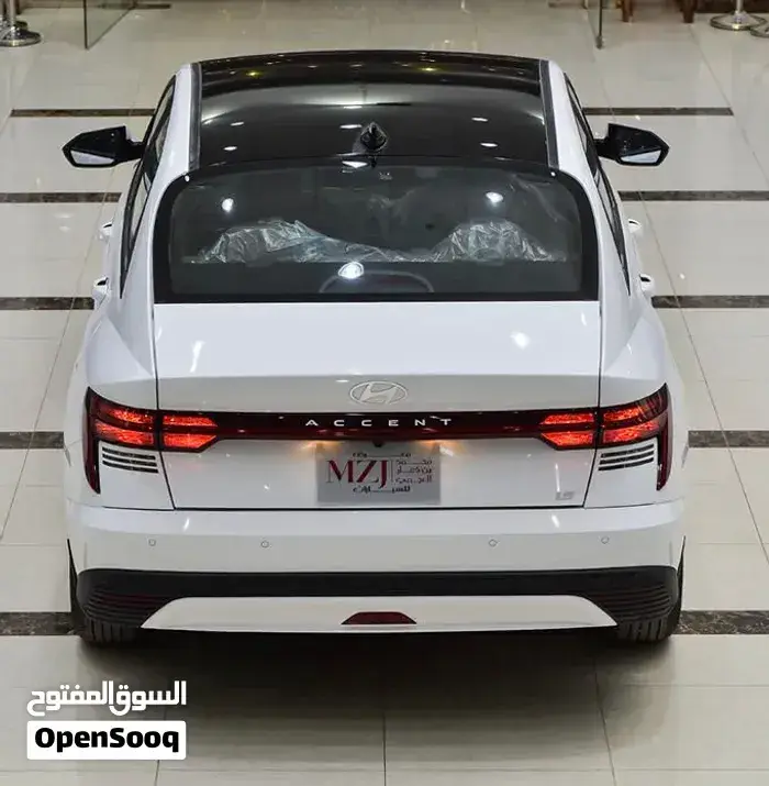 Hyundai Accent 2027 photo 2