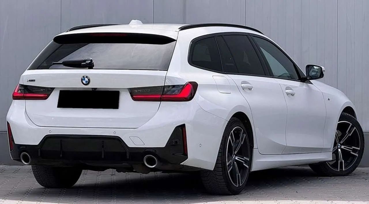 BMW 3 Series 2023 photo 4