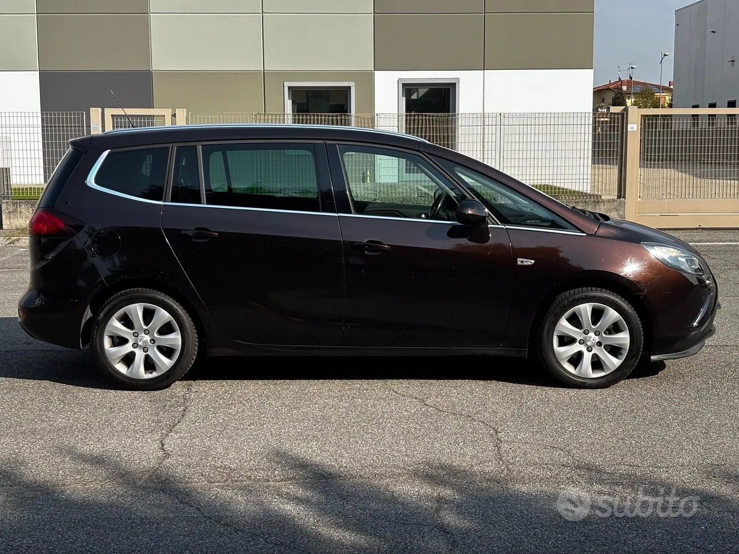 Opel Zafira Tourer 2012 photo 5