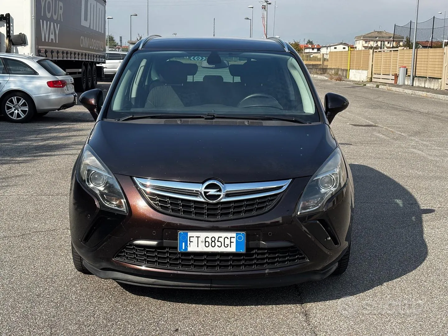 Opel Zafira Tourer 2012 photo 2