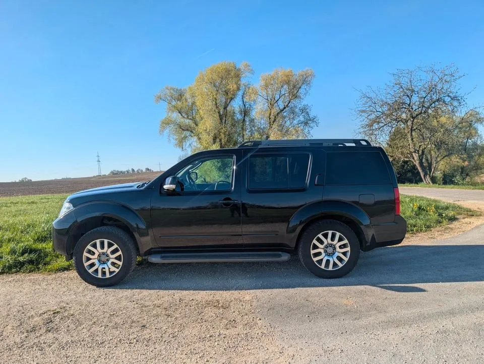 Nissan Pathfinder