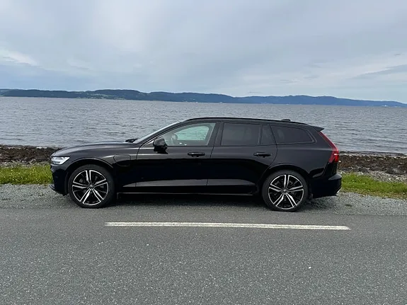Volvo V60 2021 photo 4