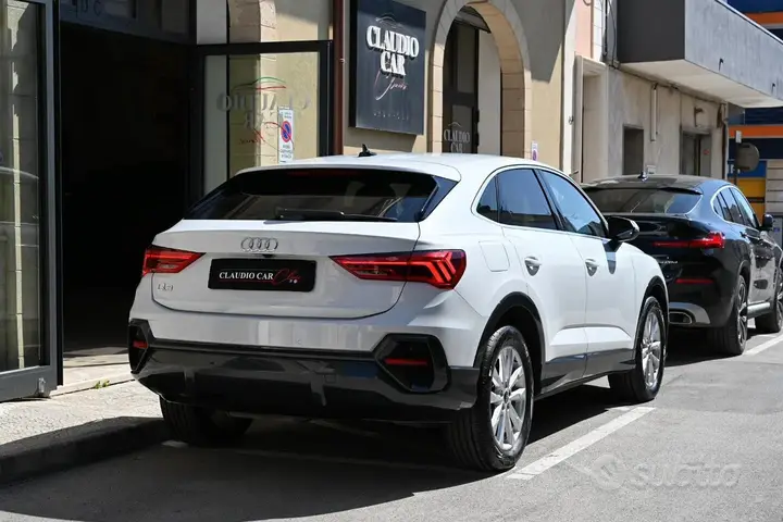 Audi Q3 2021 photo 3