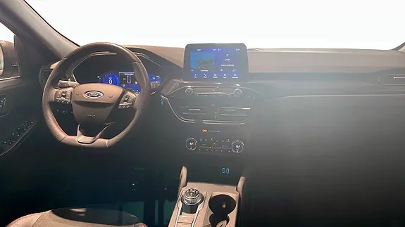Ford Kuga 2022 photo 4