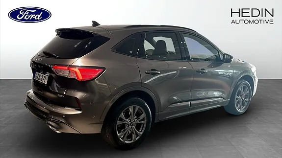 Ford Kuga 2022 photo 2