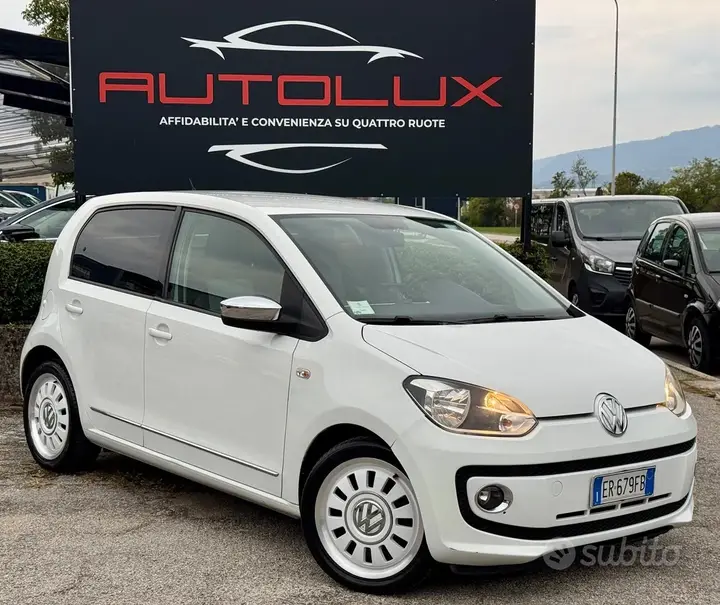 Volkswagen Up 2013 photo 2