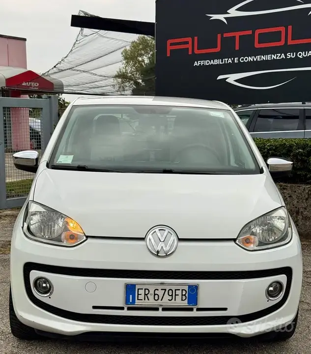 Volkswagen Up 2013 photo 3