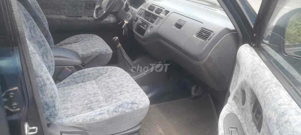 Toyota Zac 2004 photo 5