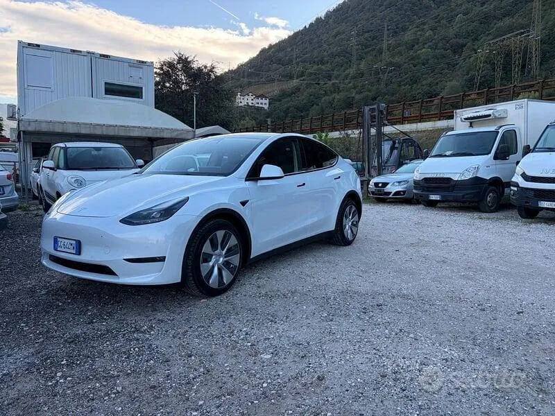 Tesla Model Y 2021 photo 5