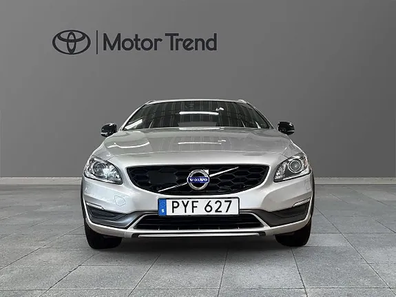 Volvo V60 Cross Country 2016 photo 5