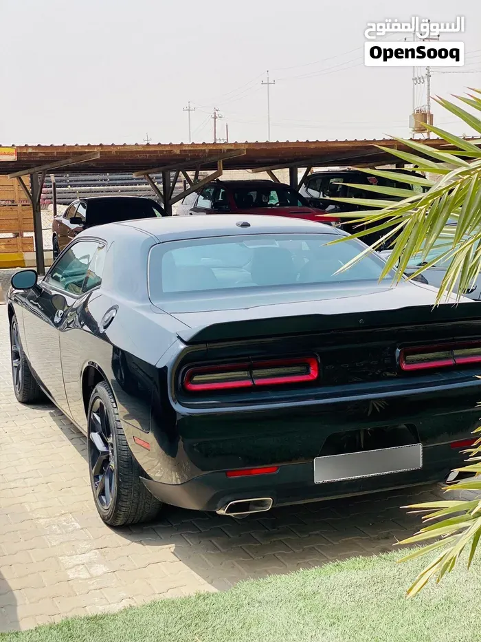 Dodge Challenger 2023 photo 2