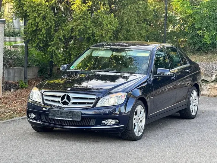 Mercedes-Benz C300