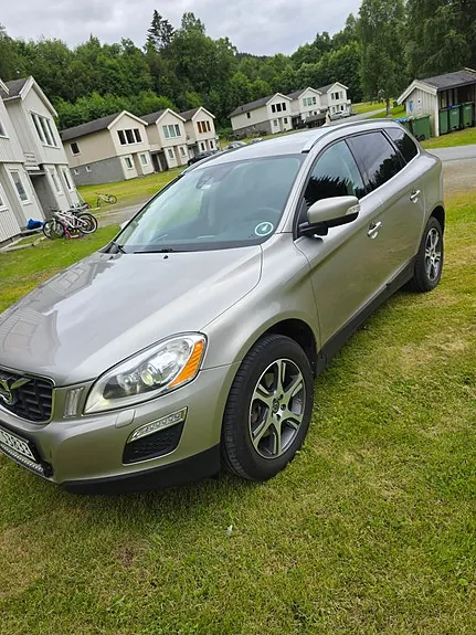 Volvo Xc60 2012 photo 2