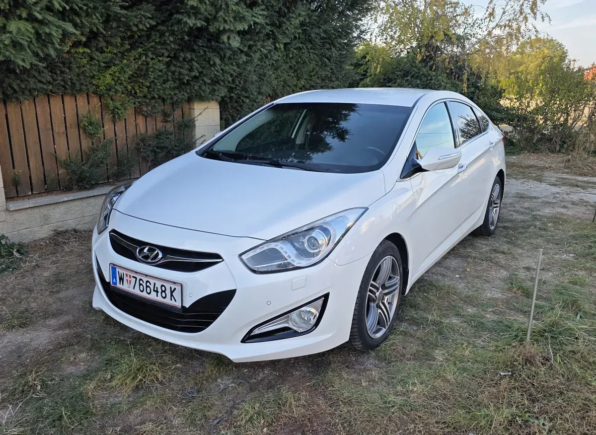 Hyundai I40