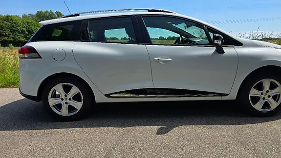Renault Clio 2014 photo 2