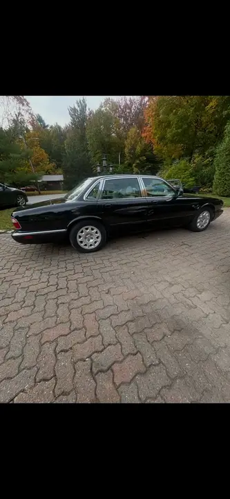 Jaguar Xj8 2001 photo 4
