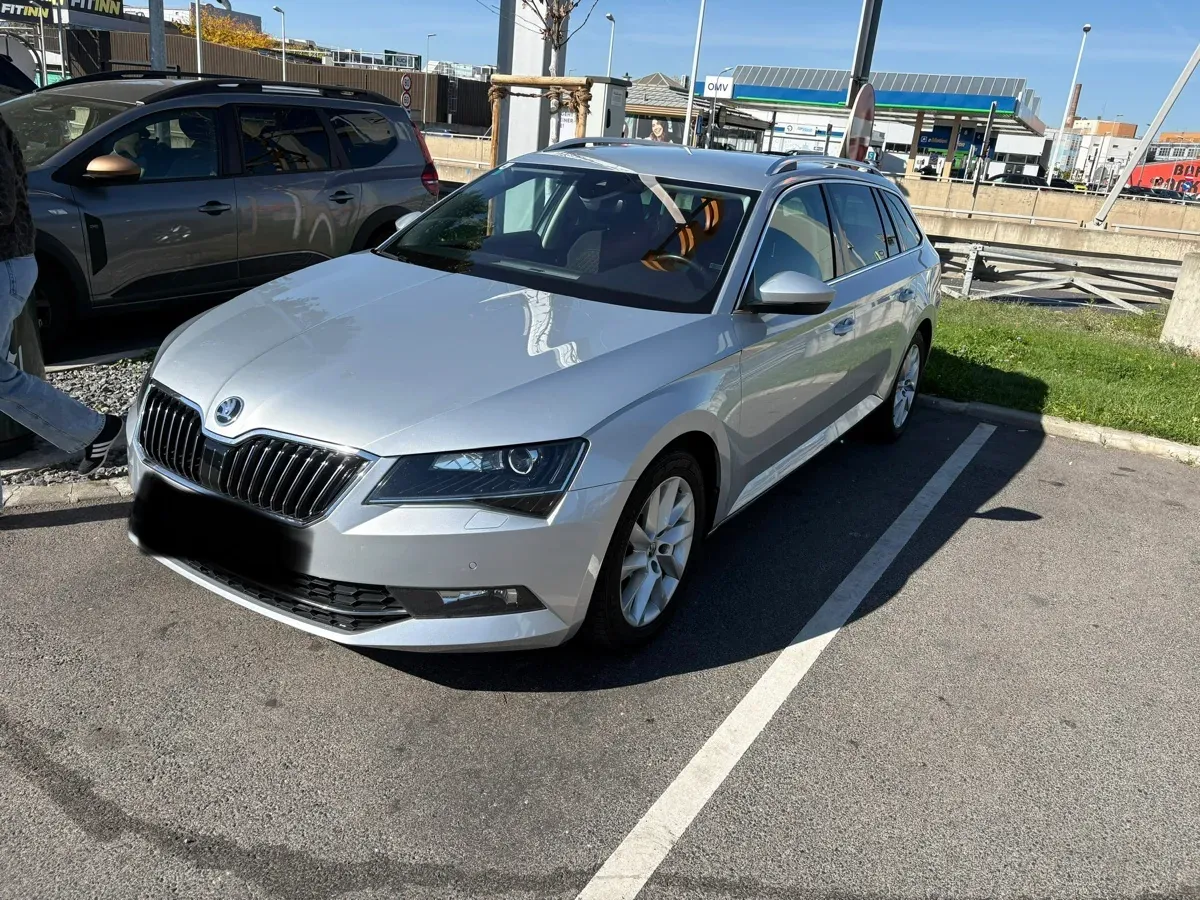 Skoda Superb 2017 photo 3