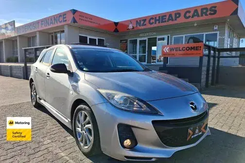 Mazda Axela