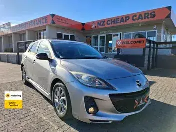 Mazda Axela 2013 photo 2
