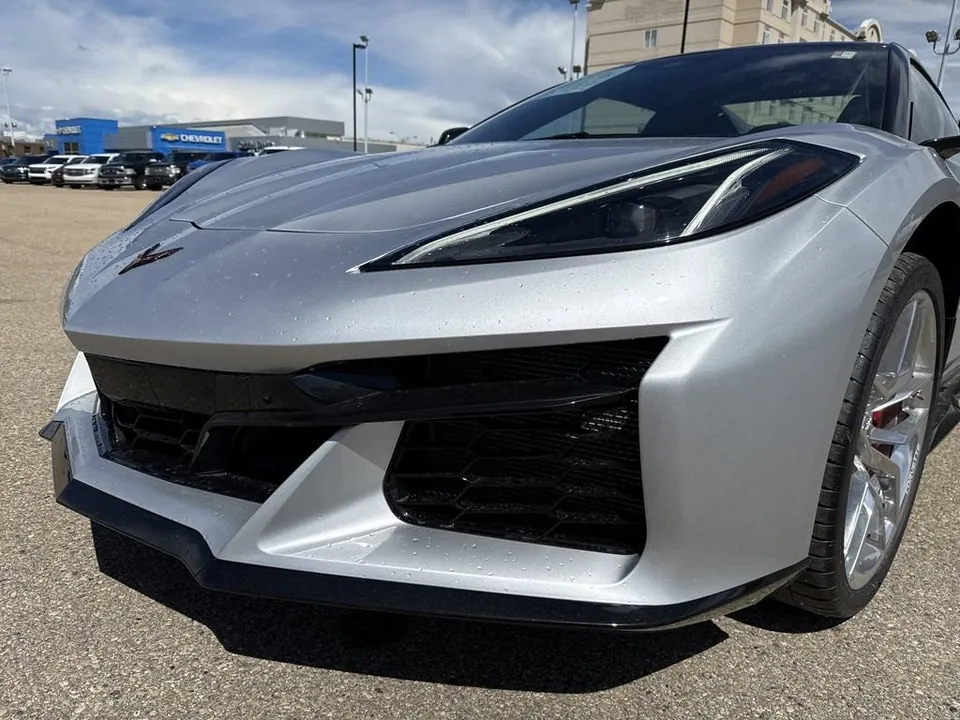 Chevrolet Corvette 2026 photo 3