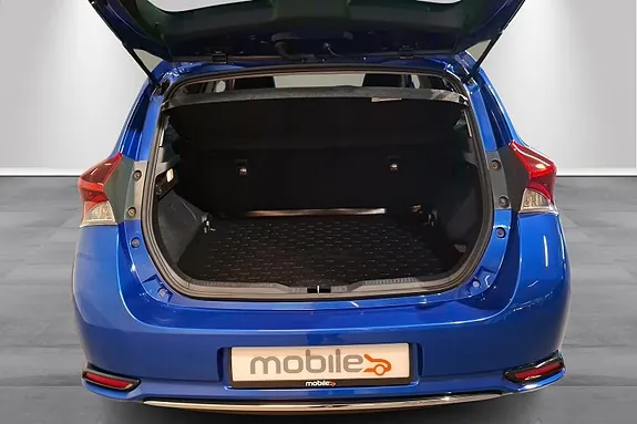 Toyota Auris 2018 photo 5