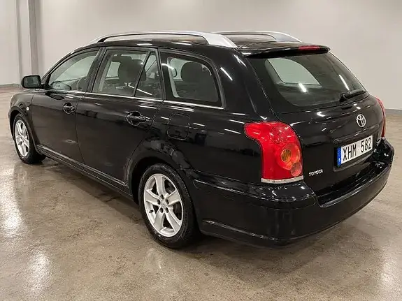 Toyota Avensis 2006 photo 3