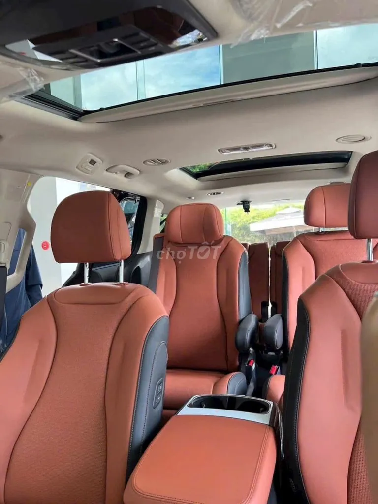 Kia Carnival 2025 photo 4