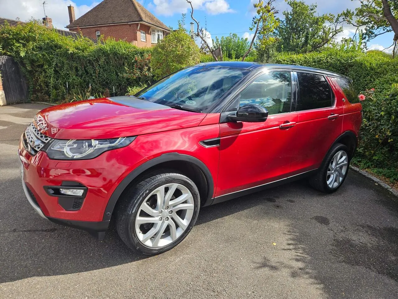 Land Rover Discovery Sport 2017 photo 3