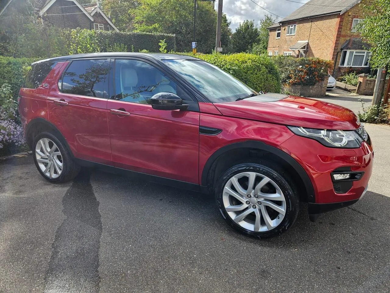 Land Rover Discovery Sport 2017 photo 4
