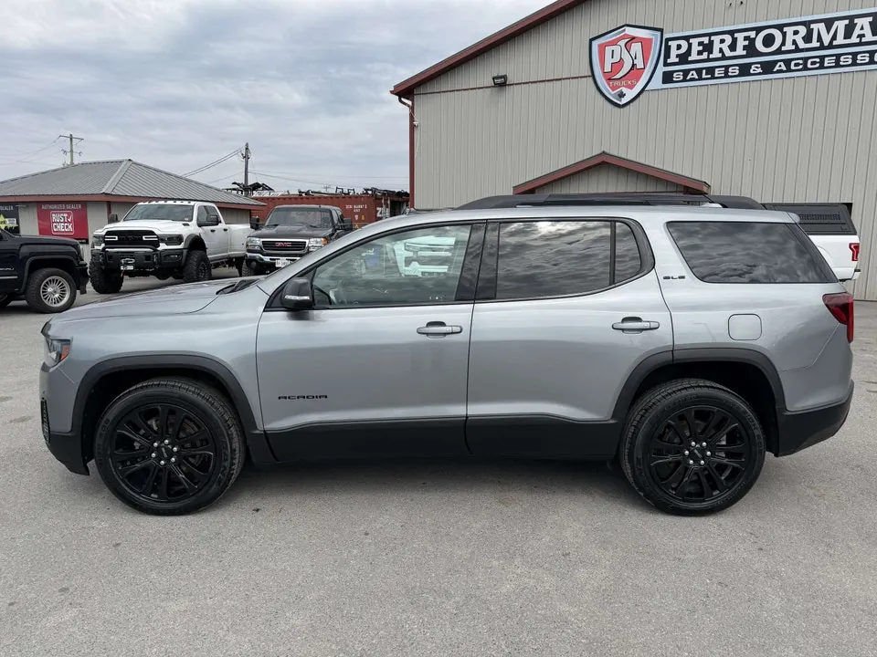 GMC Acadia 2023 photo 4