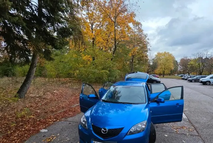 Mazda 3