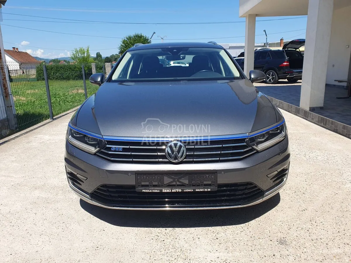 Volkswagen Passat B8 2016 photo 2